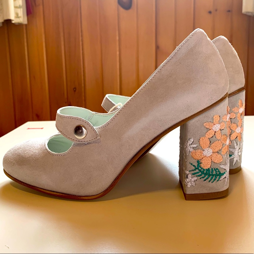 Divine Follie Embroidered Goat Skin Heels